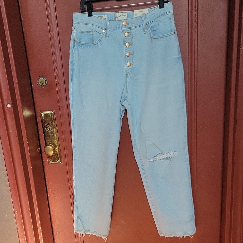 Universal Thread Blue Straight Leg Jeans with Contemporary Fit Size 12R